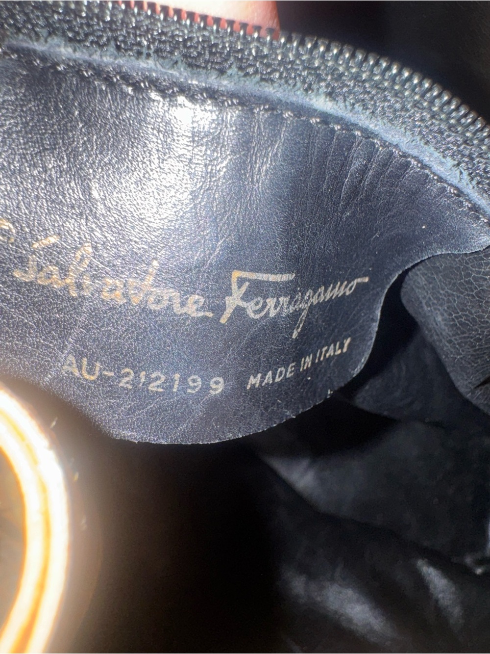Salvatore Ferragamo vintage RARE Botanical Leather Bucket Bag made in Italy. - Picture 6 of 9